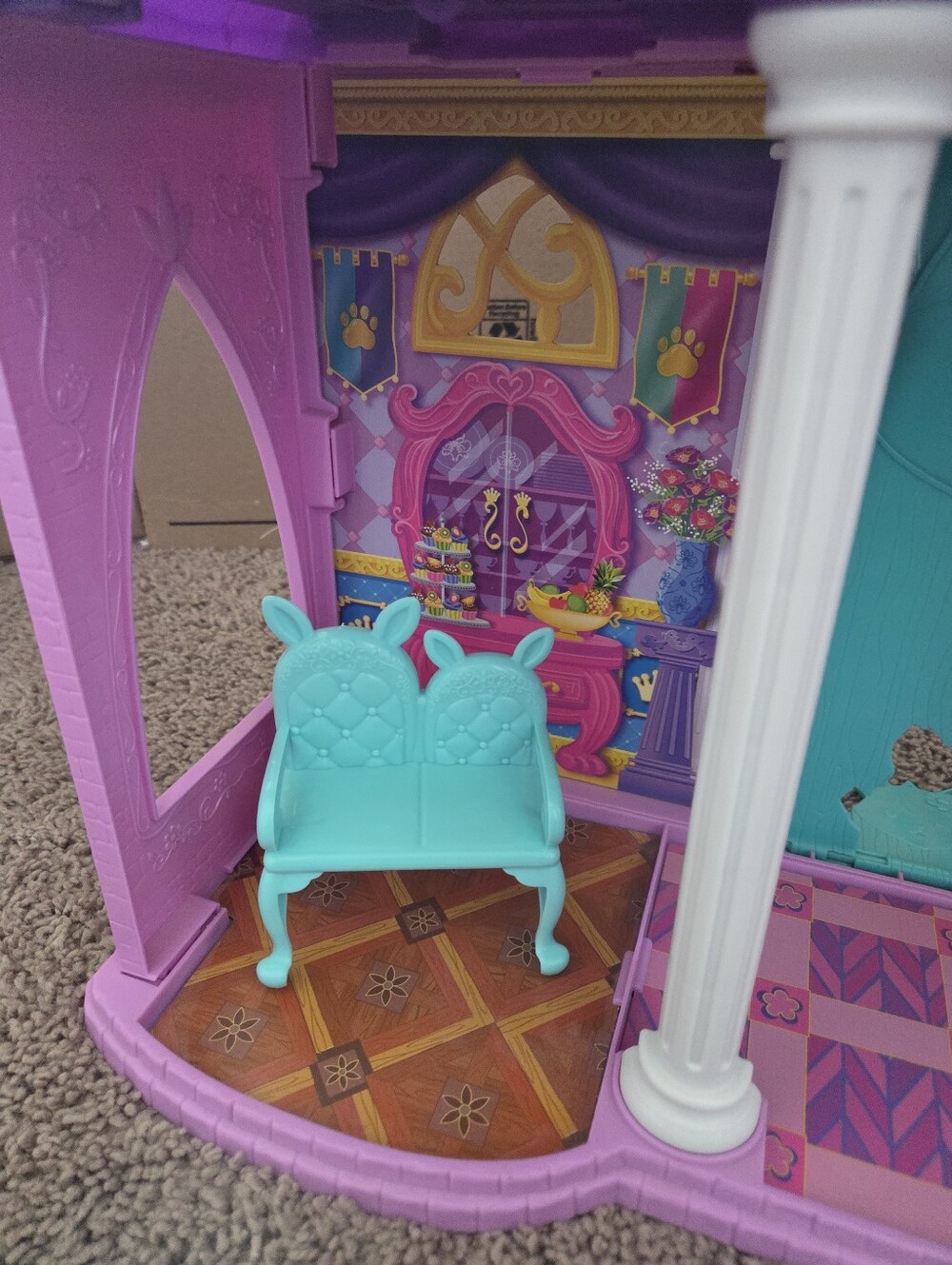 Enchantimals Royal Ball Castle Playset - Picture 6 of 9